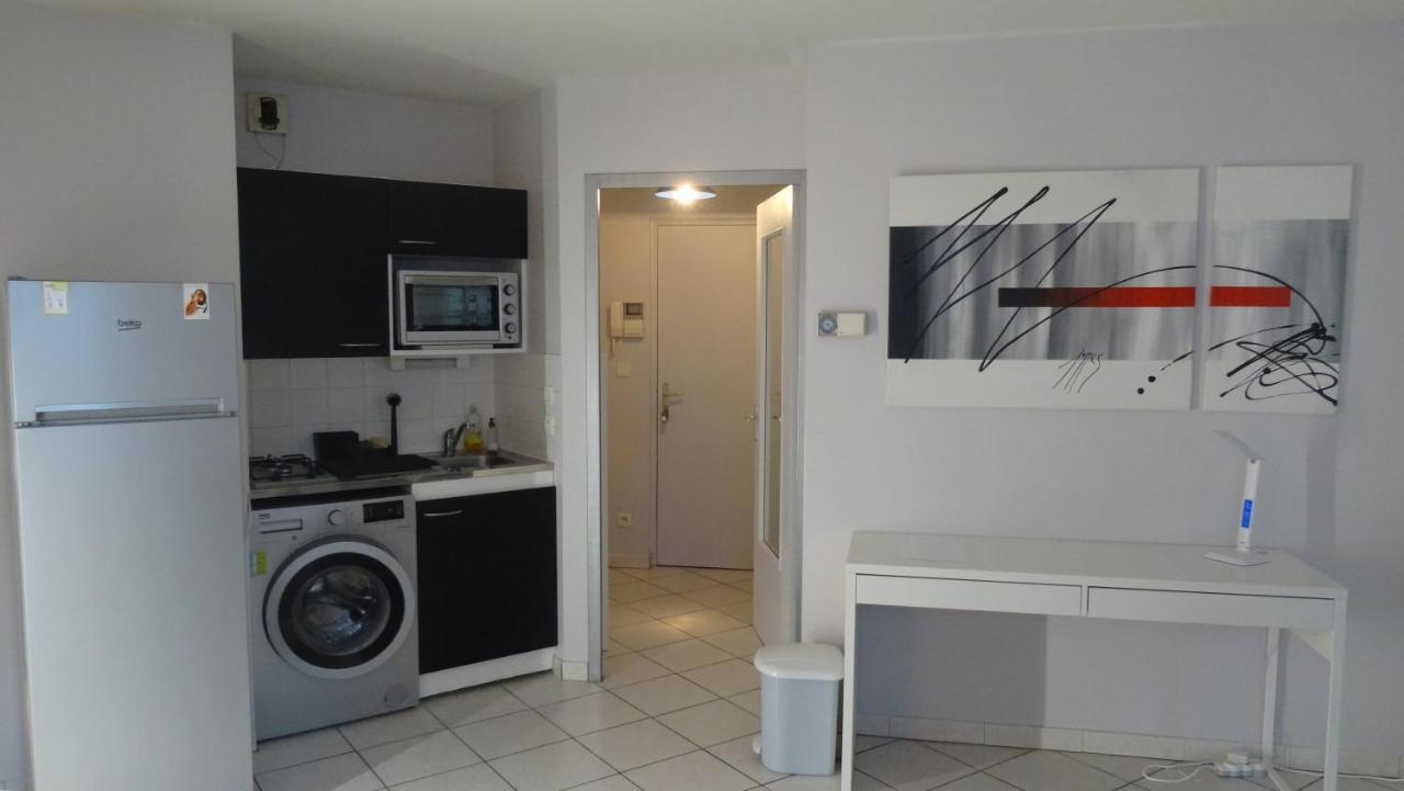 Appart T2 Standing Tout Confort Au Calme - Parking En Option Lyon Exteriör bild